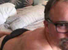 David Deluise Nude Caiu na Net Pelado em Fotos