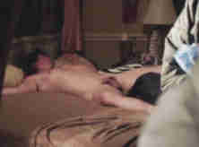 Steve Howey Nude Ficou Pelado de Pau pra Fora